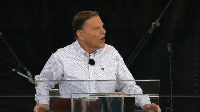Kenneth Copeland - Faith in God Makes a Somebody Out of a Nobody
