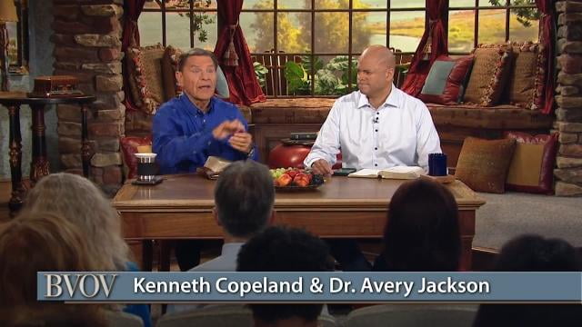 Kenneth Copeland - Giving Is Healthier Than Receiving