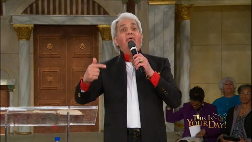 Benny Hinn - The Fire of the Holy Spirit is Coming