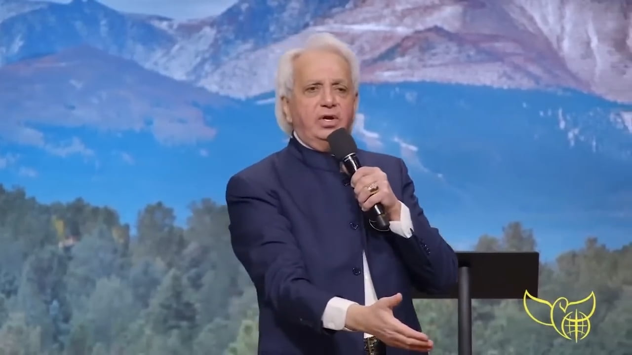 Benny Hinn - Looking for Miracles