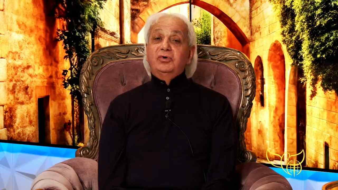 Benny Hinn - The Truth That Sets Christianity Apart From All Other Religions