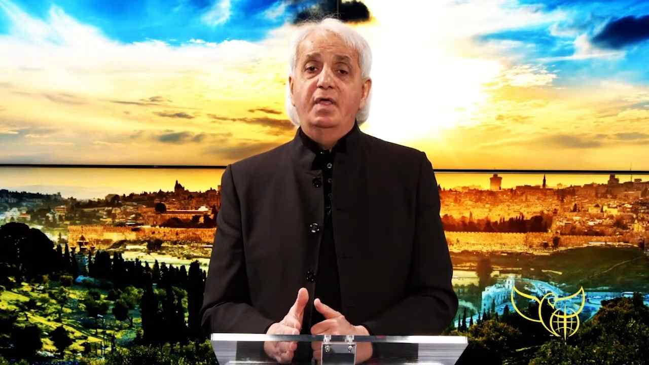 Benny Hinn - The Urgency of Reaching your Loved Ones and the Lost for the Lord